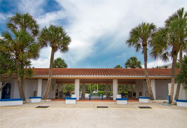 2450 HARBOURSIDE DRIVE 244, Longboat Key, FL 34228