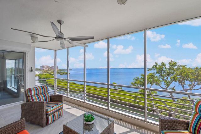 2450 HARBOURSIDE DRIVE 244, Longboat Key, FL 34228