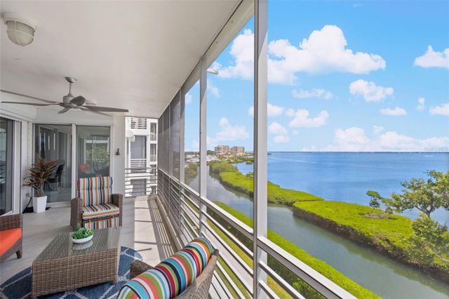 2450 HARBOURSIDE DRIVE 244, Longboat Key, FL 34228