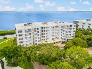 2450 HARBOURSIDE DRIVE 244, Longboat Key, FL 34228