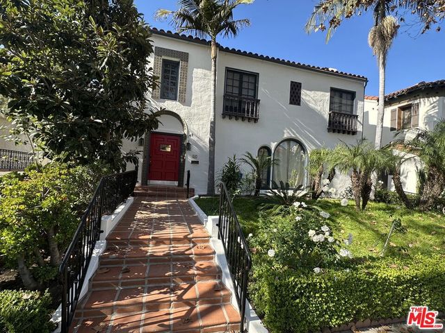 147 N Orange Drive, Los Angeles, CA 90036