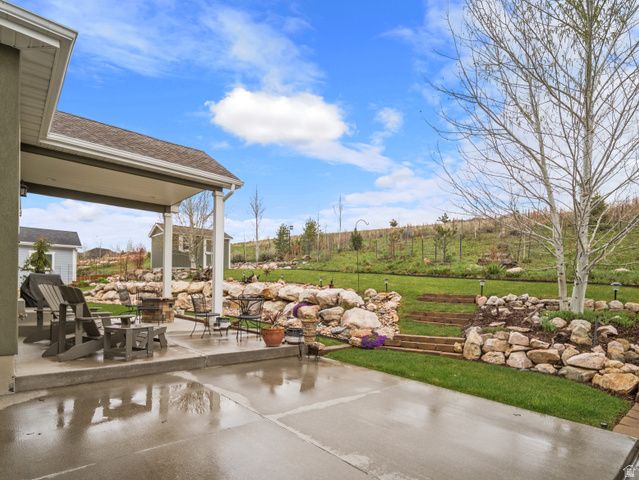 4548 N SHEEP CREEK DR, Eden, UT 84310