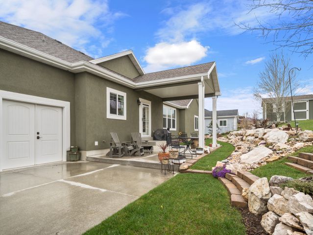 4548 N SHEEP CREEK DR, Eden, UT 84310