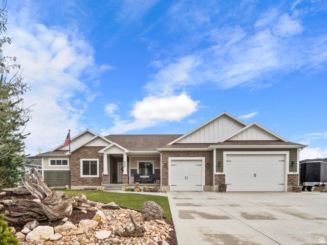 4548 N SHEEP CREEK DR, Eden, UT 84310
