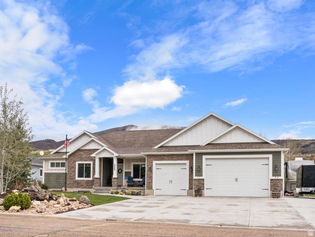 4548 N SHEEP CREEK DR, Eden, UT 84310