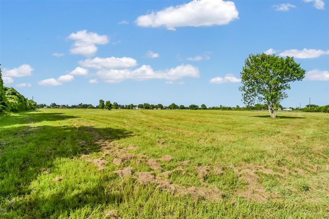 17210 Dewberry Lane, Rosharon, TX 77583