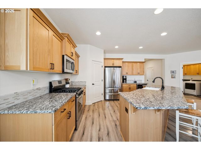 724 Se 36TH St, Battle Ground, WA 98604