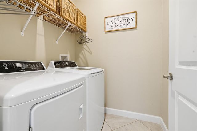 16079 SUNNY DAY DRIVE, Bradenton, FL 34211