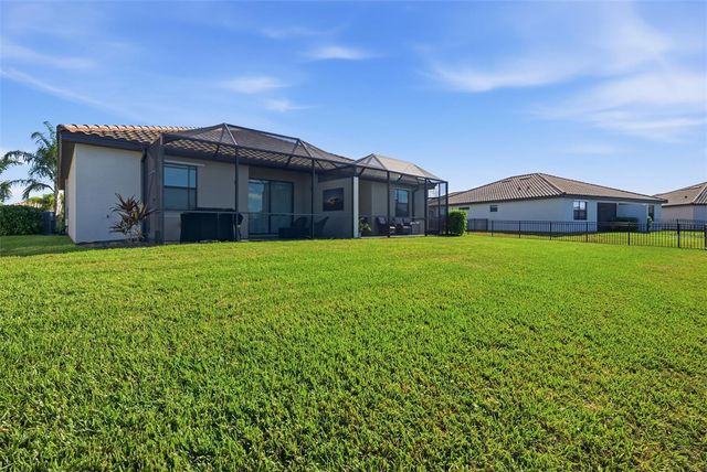 16079 SUNNY DAY DRIVE, Bradenton, FL 34211