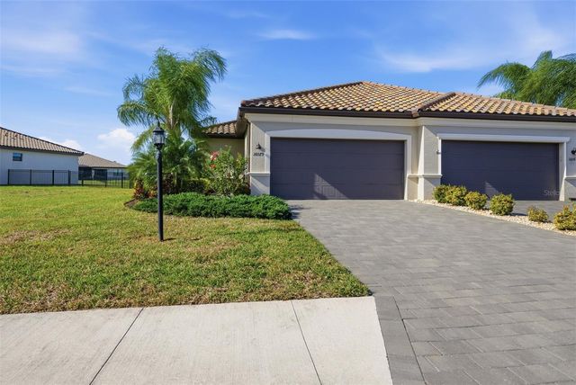 16079 SUNNY DAY DRIVE, Bradenton, FL 34211