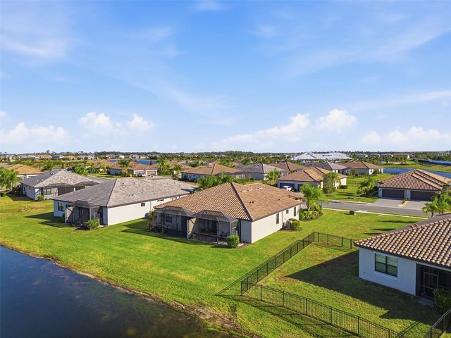 16079 SUNNY DAY DRIVE, Bradenton, FL 34211