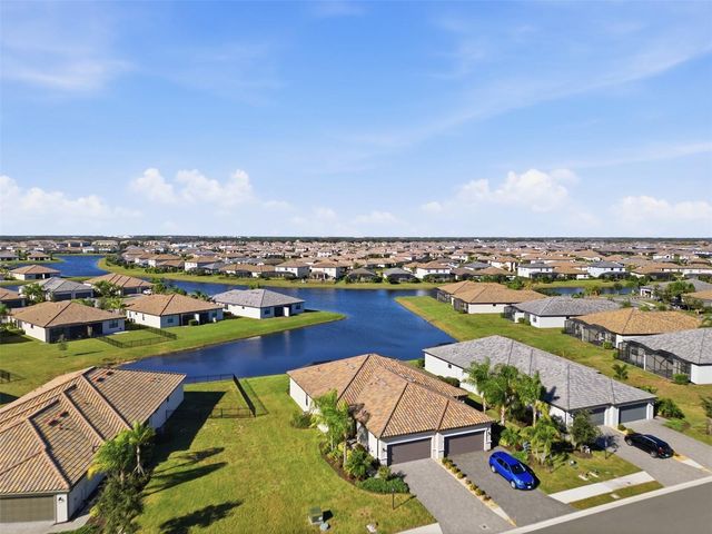 16079 SUNNY DAY DRIVE, Bradenton, FL 34211