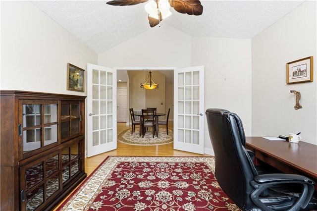 5226 Stone Village Circle NW 44, Kennesaw, GA 30152