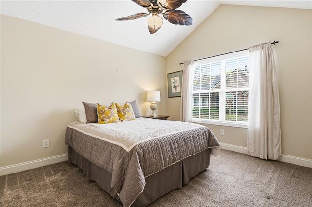 5226 Stone Village Circle NW 44, Kennesaw, GA 30152