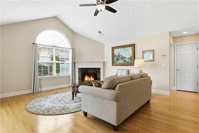 5226 Stone Village Circle NW 44, Kennesaw, GA 30152