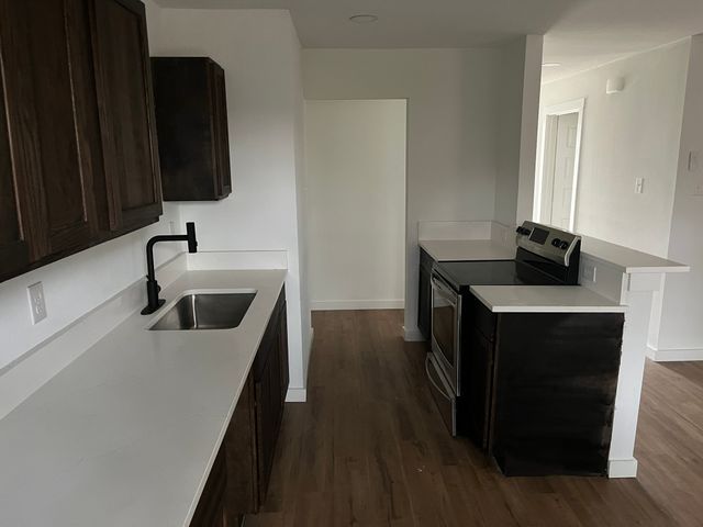 3771 Stagecoach Trail, Dallas, TX 75241