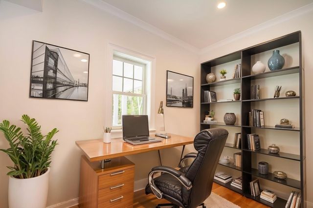 5 Snowy Owl Circle, Duxbury, MA 02332
