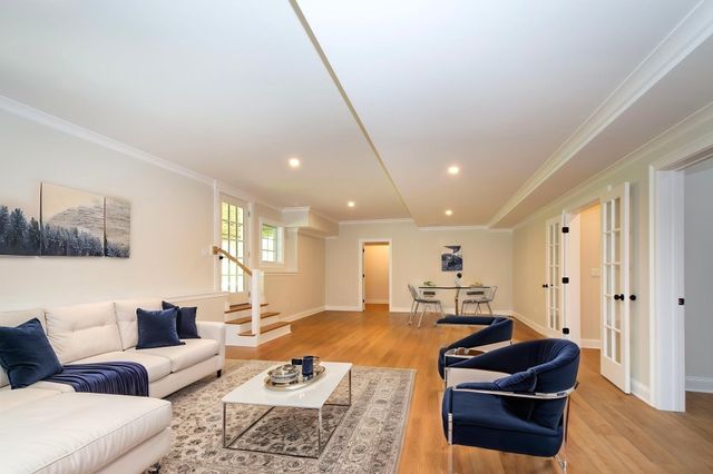 5 Snowy Owl Circle, Duxbury, MA 02332