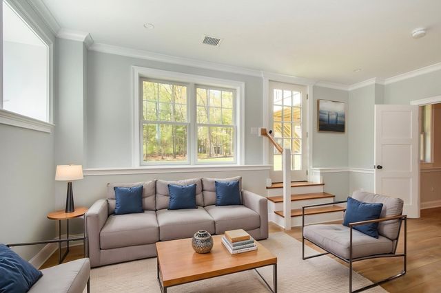 5 Snowy Owl Circle, Duxbury, MA 02332