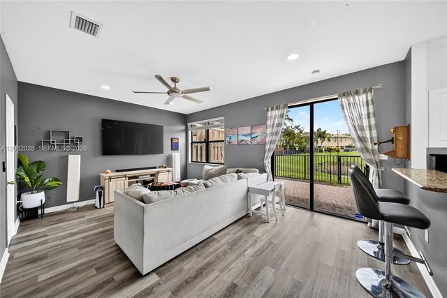 11413 SW 238th St, Homestead, FL 33032