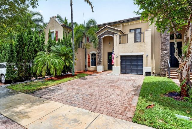 11413 SW 238th St, Homestead, FL 33032