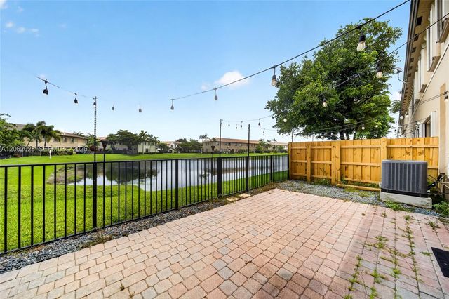 11413 SW 238th St, Homestead, FL 33032
