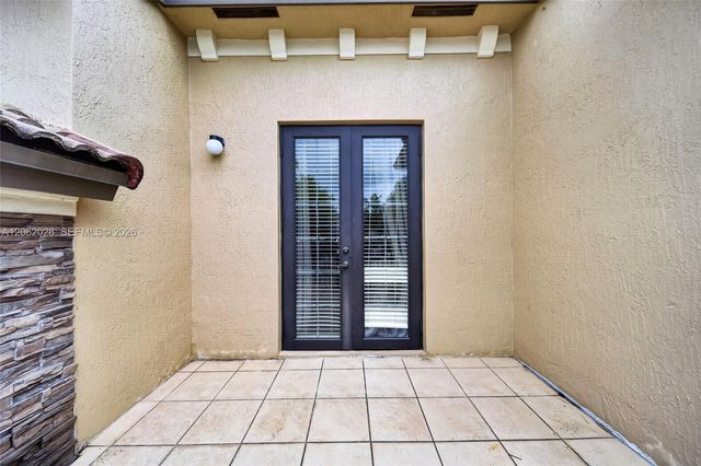 11413 SW 238th St, Homestead, FL 33032