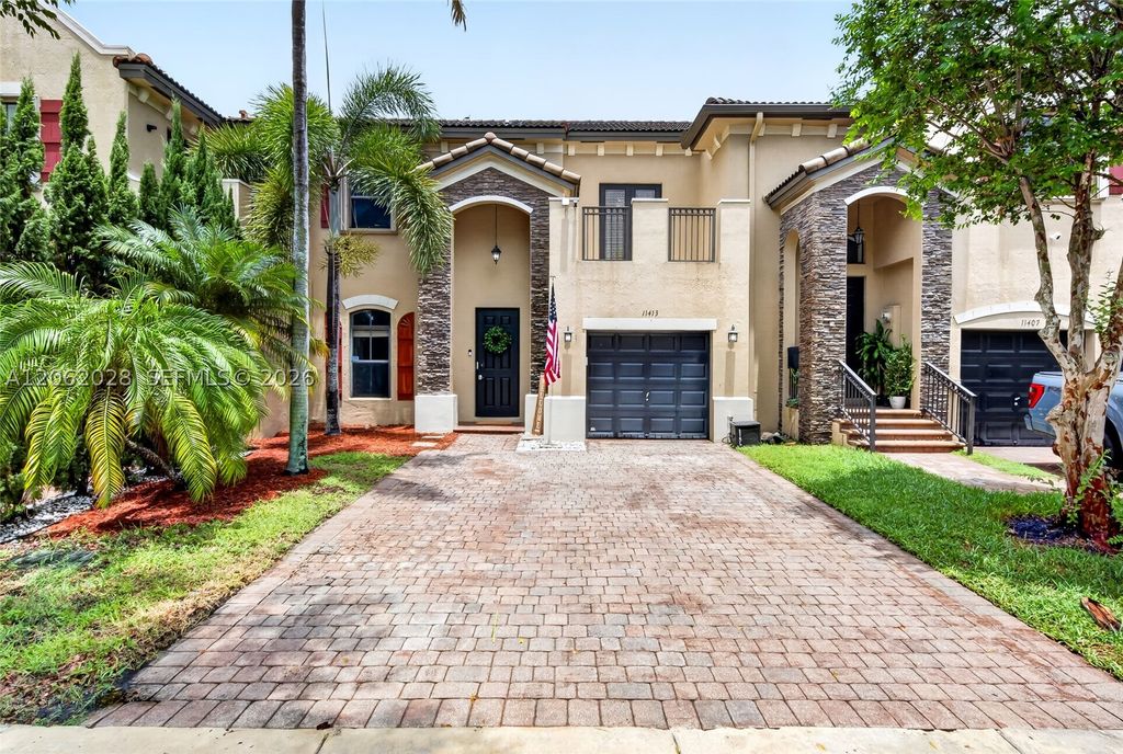 11413 SW 238th St, Homestead, FL 33032