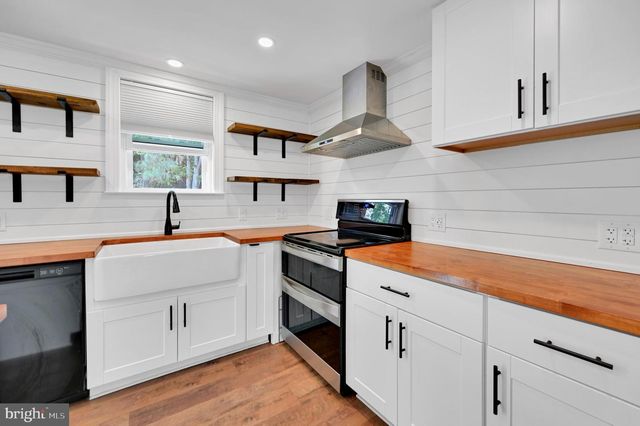 38050 SAINT GEORGE RD, Delmar, DE 19940