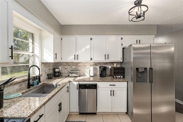 6830 NW 62ND PLACE, Ocala, FL 34482