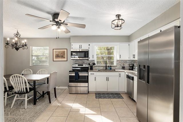 6830 NW 62ND PLACE, Ocala, FL 34482