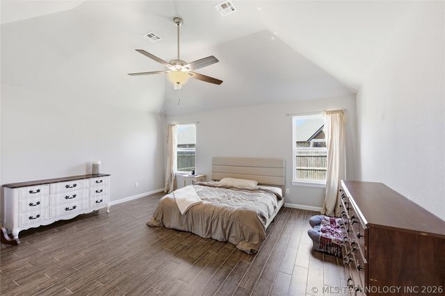10114 S 230th East Avenue, Broken Arrow, OK 74014