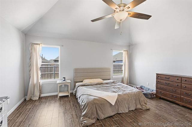 10114 S 230th East Avenue, Broken Arrow, OK 74014