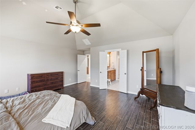 10114 S 230th East Avenue, Broken Arrow, OK 74014
