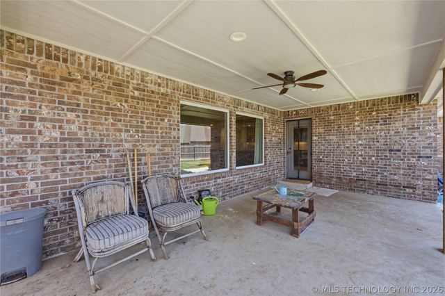 10114 S 230th East Avenue, Broken Arrow, OK 74014