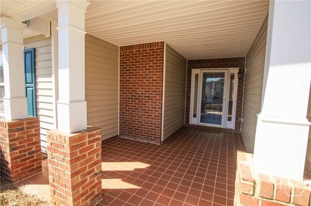 1004 Stone Creek Lane, Monroe, GA 30655