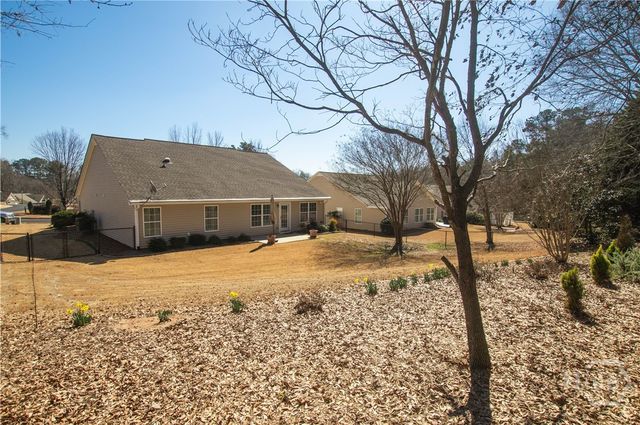 1004 Stone Creek Lane, Monroe, GA 30655