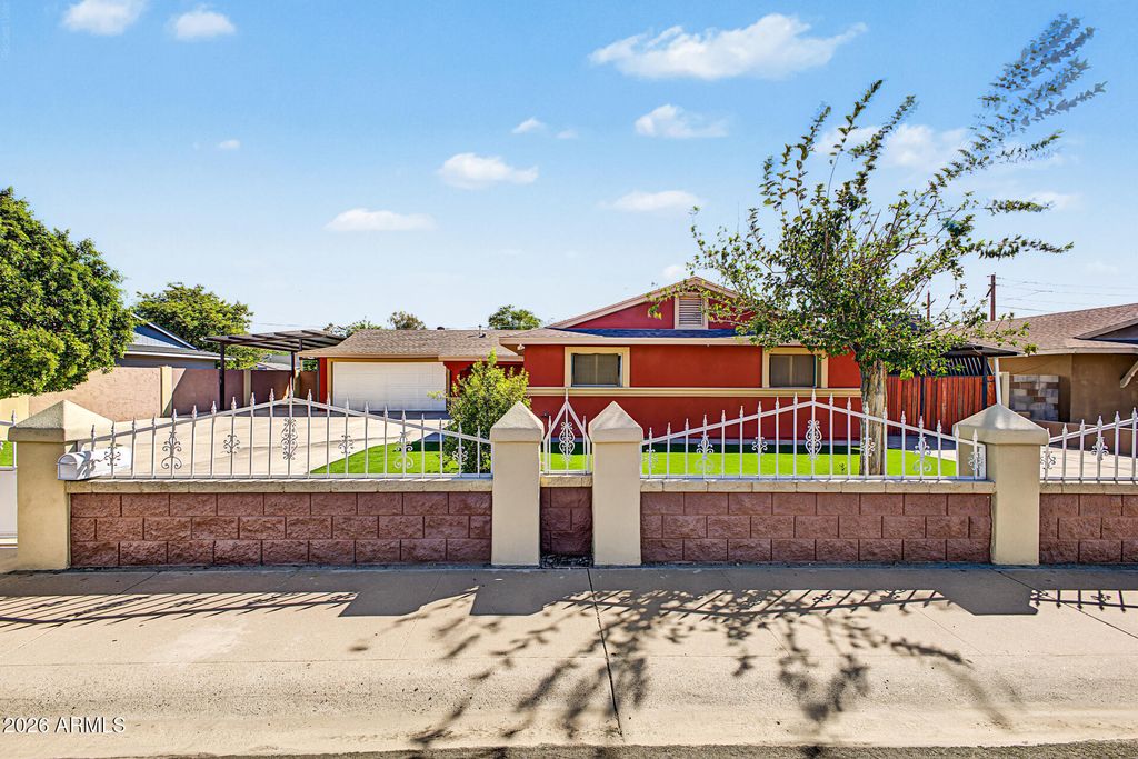 4311 N 64TH Avenue, Phoenix, AZ 85033 — photo 3