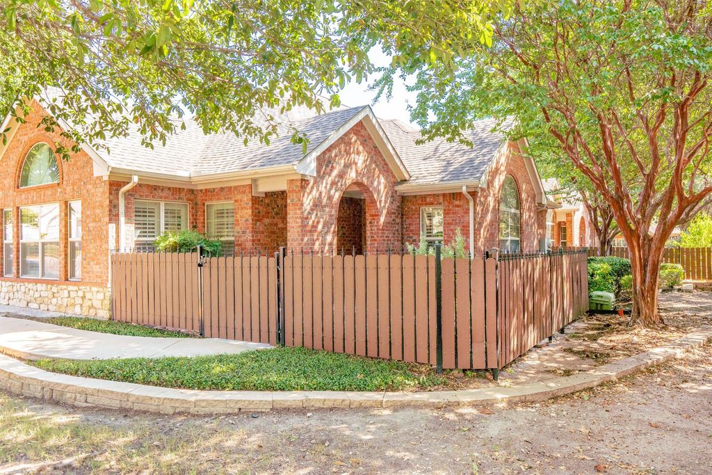 3241 Rosemeade Drive 2010, Fort Worth, TX 76116 — photo 3