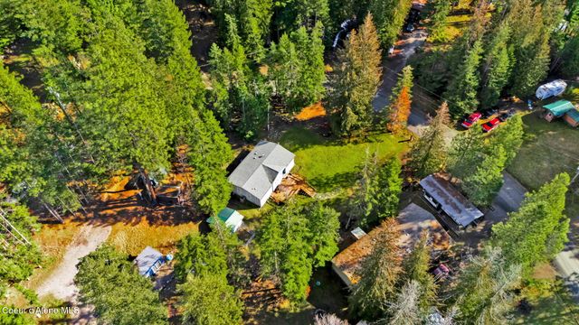 181 Circle DR, Hope, ID 83836