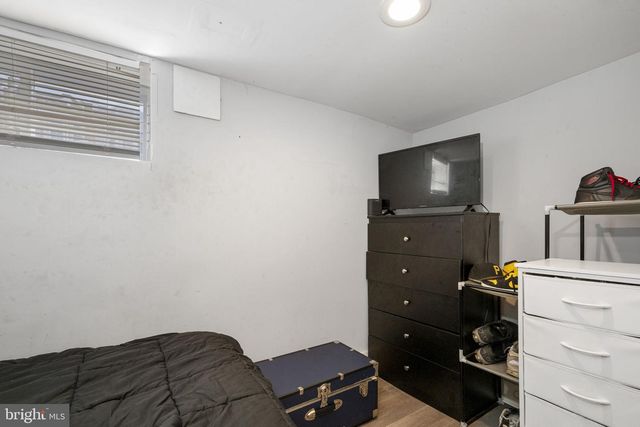 5729 CHRISTIAN ST, Philadelphia, PA 19143