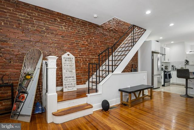 5729 CHRISTIAN ST, Philadelphia, PA 19143