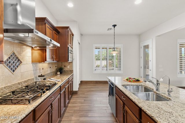 5521 W PARSONS Road, Phoenix, AZ 85083