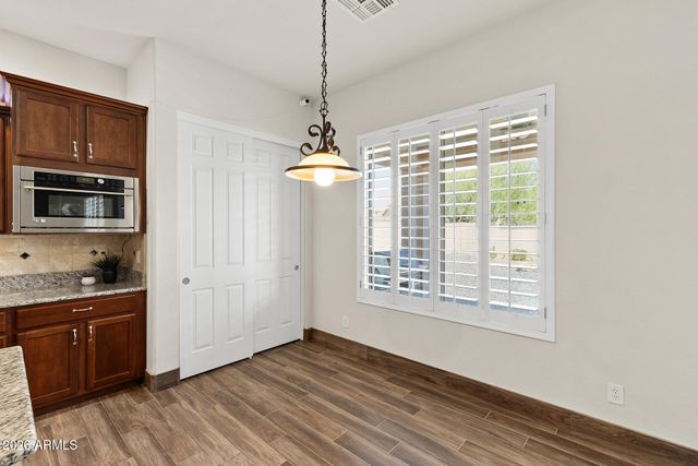 5521 W PARSONS Road, Phoenix, AZ 85083