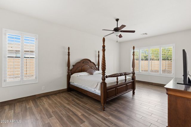 5521 W PARSONS Road, Phoenix, AZ 85083