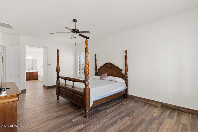 5521 W PARSONS Road, Phoenix, AZ 85083
