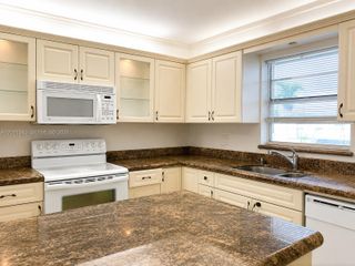 2832 Fillmore Street 22, Hollywood, FL 33020