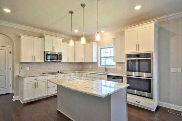 1332 Juniper Pass, Clarksville, TN 37043