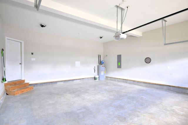 1332 Juniper Pass, Clarksville, TN 37043