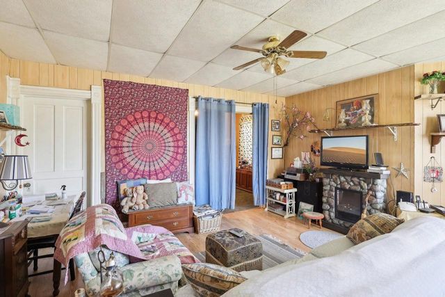604 9th Avenue, Baraboo, WI 53913